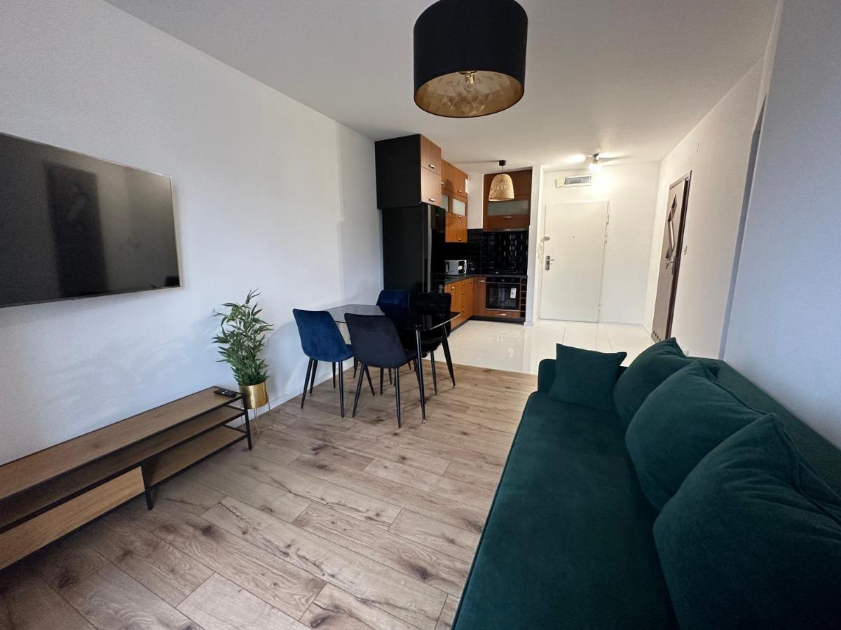 Sdh 3 Radzymin Comfortable Apartment Near Warsaw Exterior photo